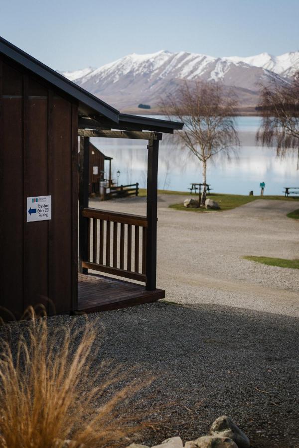 Lakes Edge Holiday Park レイク・テカポ エクステリア 写真